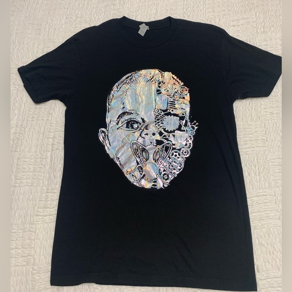 Rock me apparel, iridescent, and black graphic, tee size medium
